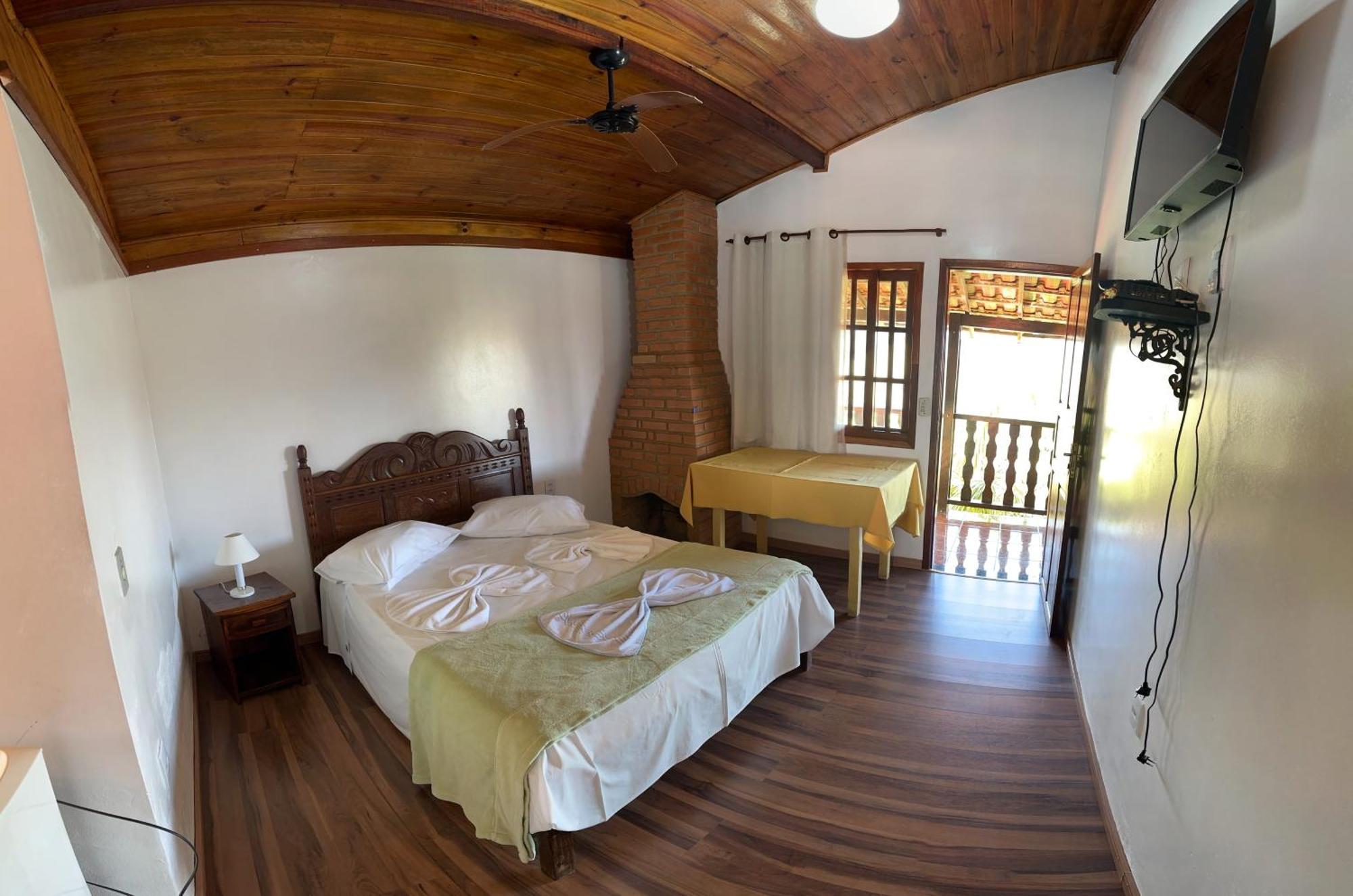Hotel Alpha Ville Chales Conceição da Ibitipoca Εξωτερικό φωτογραφία